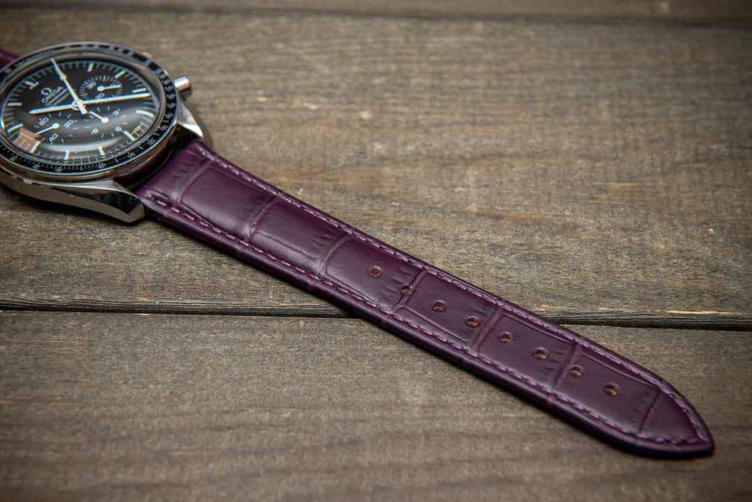 Leather watch strap, band made of calf leather with croc grain pattern 18-24 mm - finwatchstraps